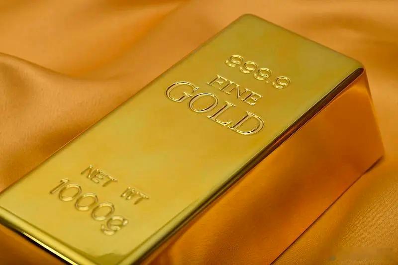 未来10年的15个优质资产1. 黄金核心逻辑：具备避险、抗通胀属性，地缘冲突、货