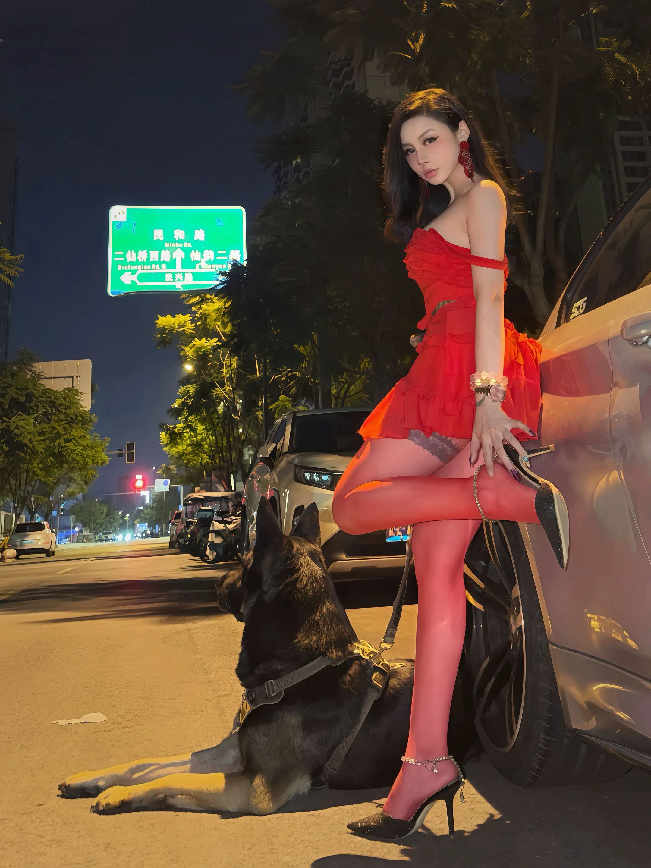 女朋友发的作品你都不点赞·你准备留着给谁点？