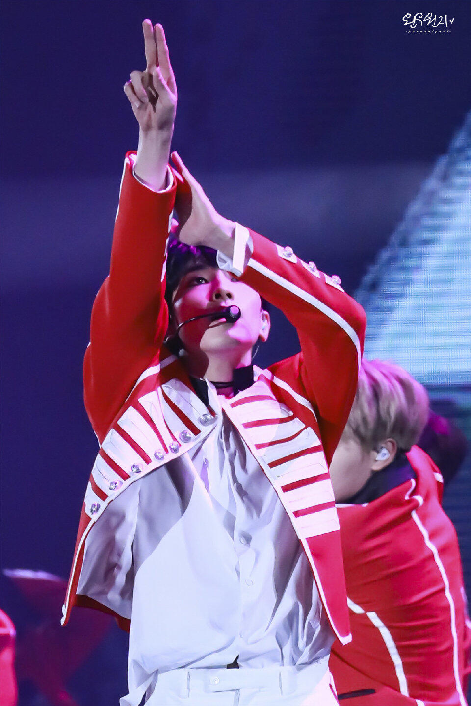 seventeen全员续约 【全圆佑】22岁的少年骑士 