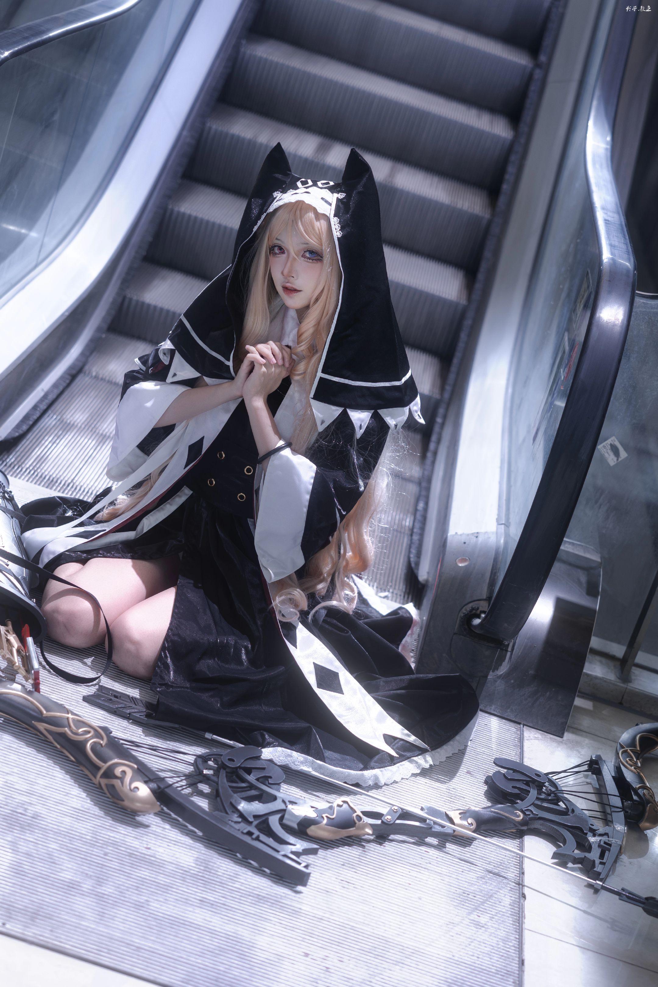 空弦 至虔者荣光。摄影：教主Shadow 广州明日方舟only柑橘味福音场照返图