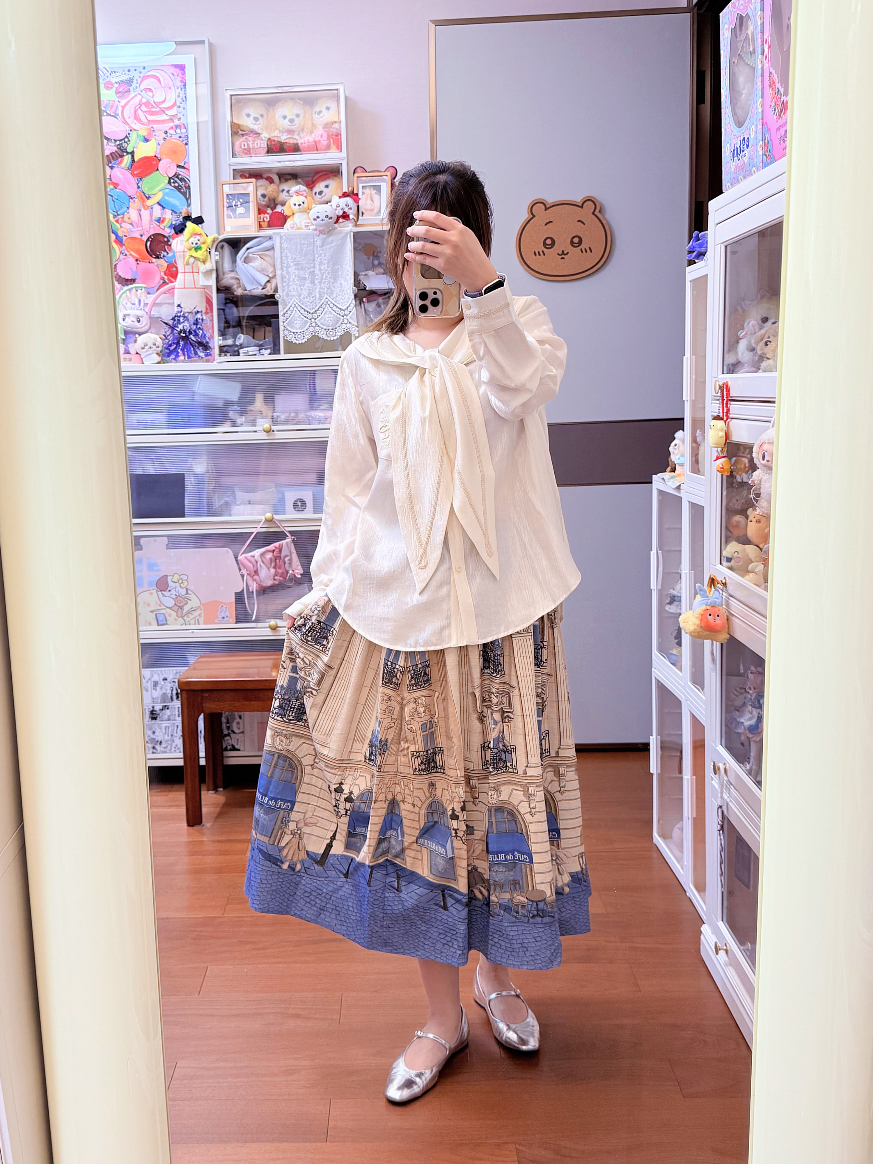 幻店小房子第一期sk&兔耳衬衣收到！刷到repo心里慌慌的实际上身还是挺萌直接穿