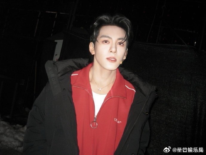 曾舜晞的私有时刻 戏里他演活各种角色，戏外他就是曾舜晞本人，一个会偷懒会发呆会傻