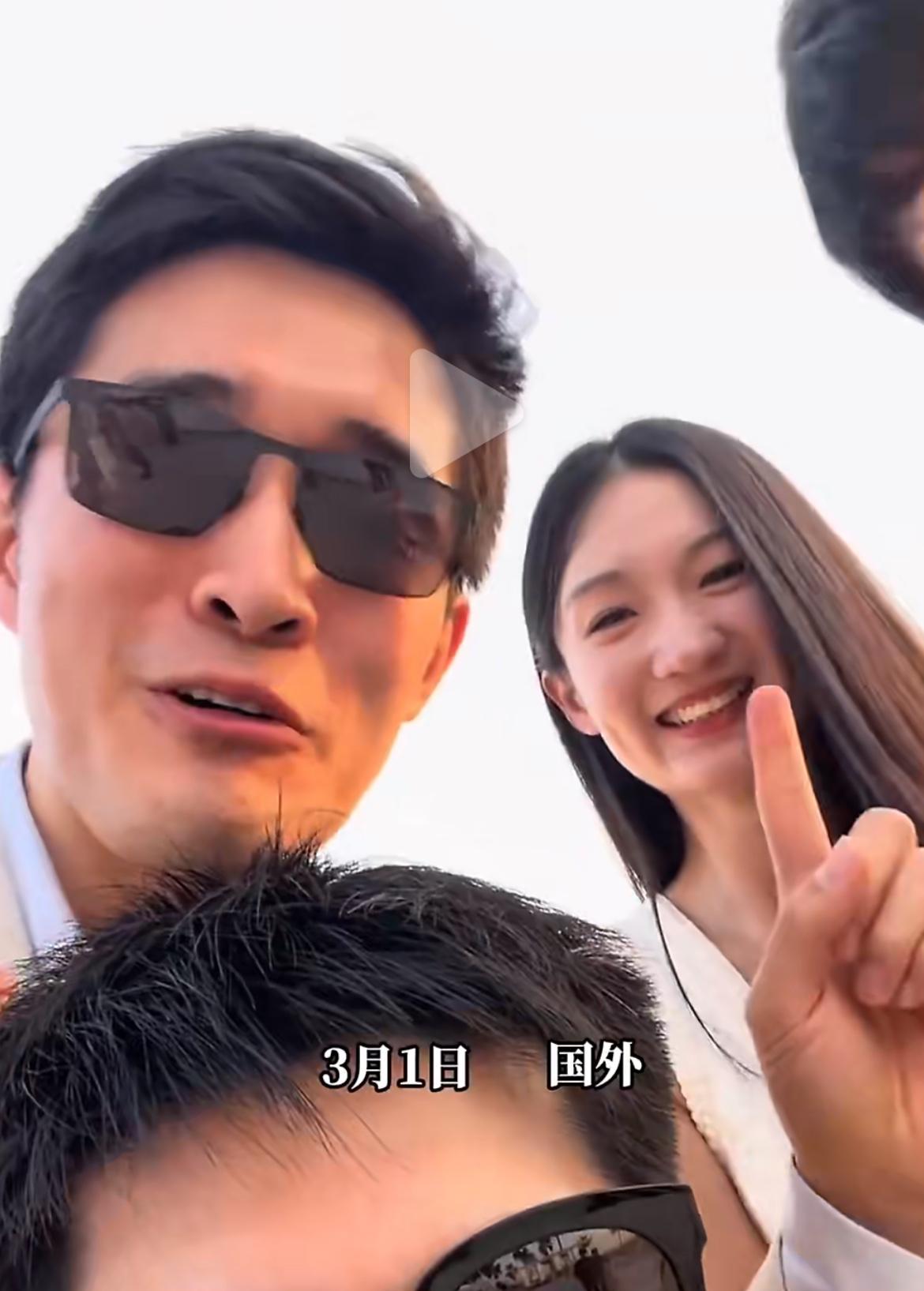 几名中国人到海外参加朋友婚礼，被困阿联酋。导弹从头上飞过
笑着说“我们几个也是过