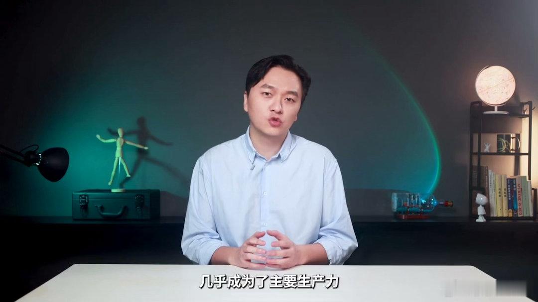 花近万请的高报师用AI免费生成结果 千问不仅免费，还专门优化了弱网环境，保障乡村