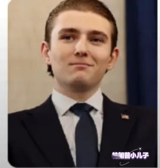 小特朗普还真有可能继承特朗普的政治遗产。最新民调显示，他成了下届美国大选共和党热