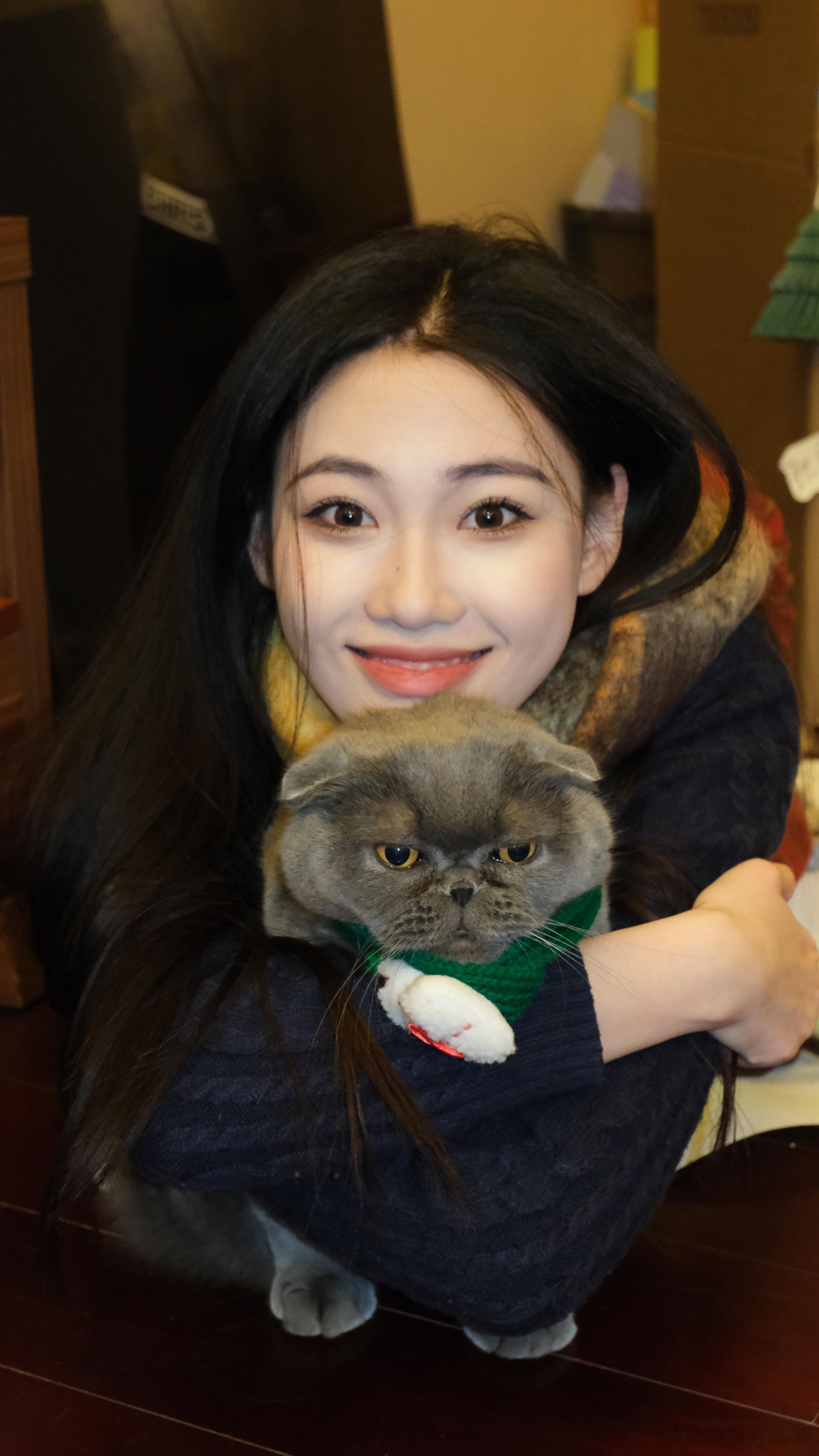 🎄🧑‍🎄🦌🔔🎁金鈎拜金鈎拜金鈎拜得喂~  ​​​