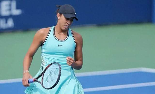 郑钦文2-1惊天逆转凯斯！6个真实看法不吹不黑，她就是中国一姐！