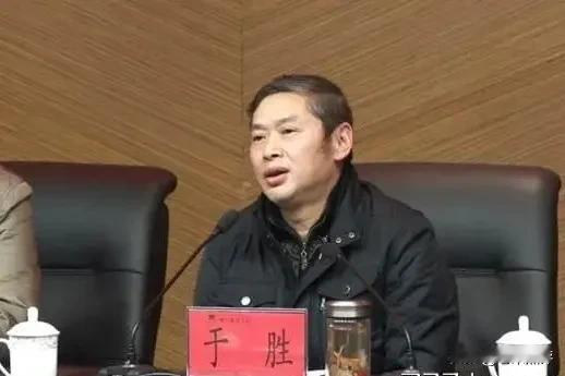 严查“内鬼”，巡视组副组长应声落马！

刚刚，权威媒体发布消息，四川省纪委监委原