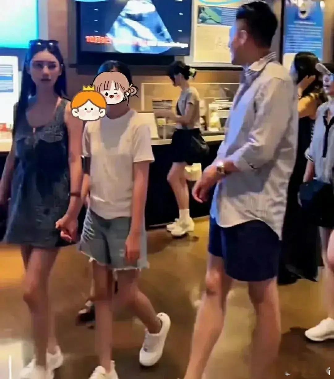 马筱梅趁着和孩子在一起，提前把自己的生日给过了又是一波热度[笑cry] ​​​