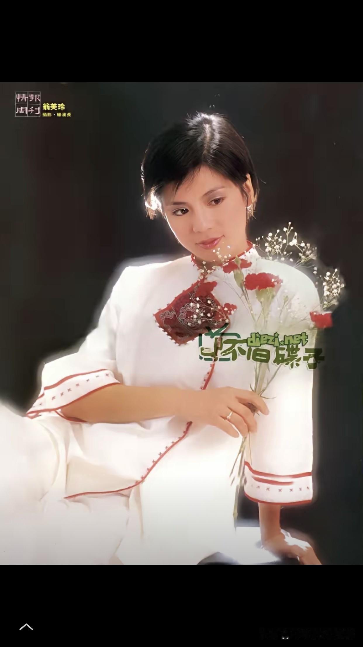 每次看到她的笑容，我都感觉整个世界都亮了。