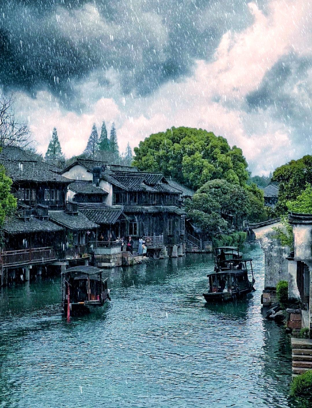 清平乐•烟雨江南
 
烟笼青瓦，雨细丝如罅；小巷苔深人影寡，油纸伞边珠泻。
 