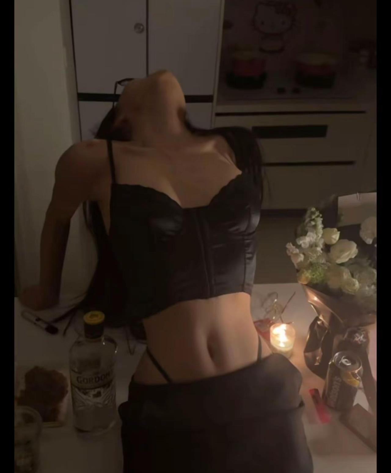 微醺 晚风和灯光都刚好，情绪在微醺里慢慢发酵，不用说话，就很浪漫。