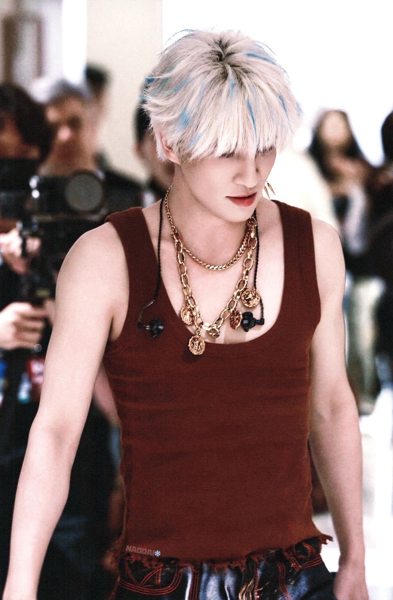 薛之谦为演唱会付出了这么多薛之谦三分半的幕后全是细节被薛之谦「万兽之王」幕后狠狠