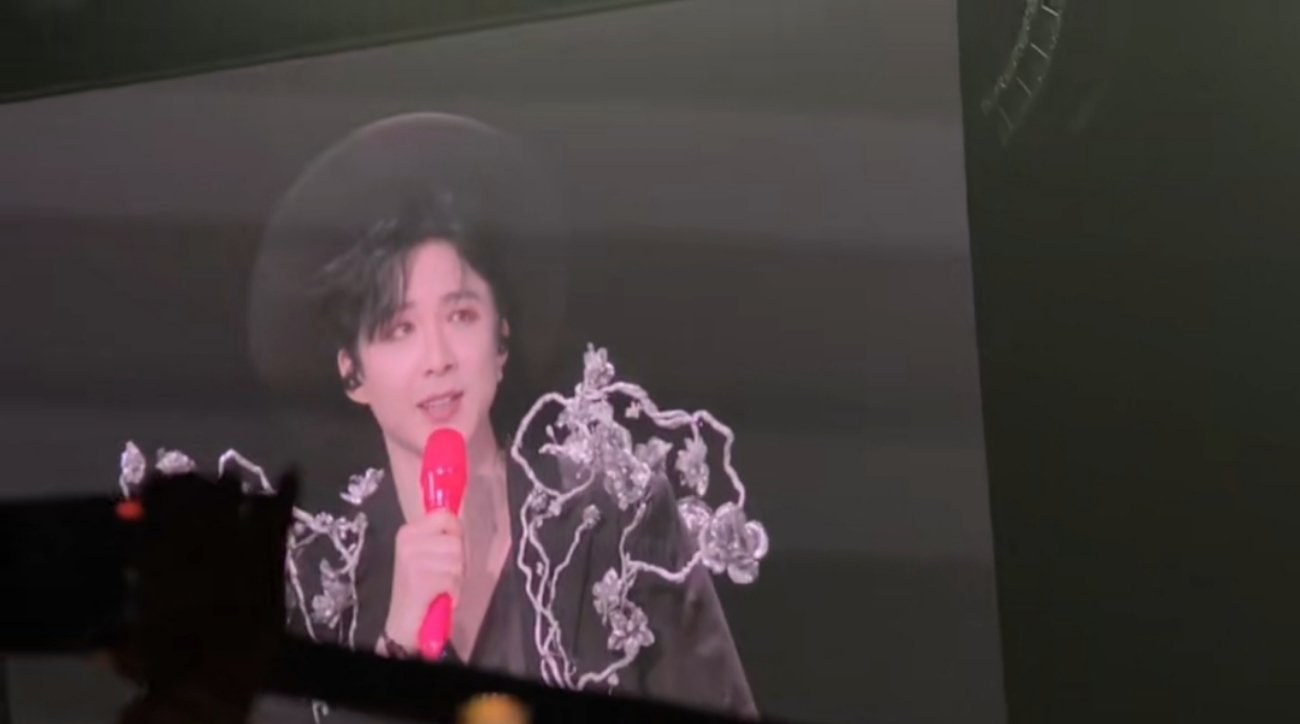 刘宇宁被叫老公汗流浃背了吧哈哈哈哈哈哈哈哈哈刘宇宁还是刘宇宁，粉丝喊他老公，他来