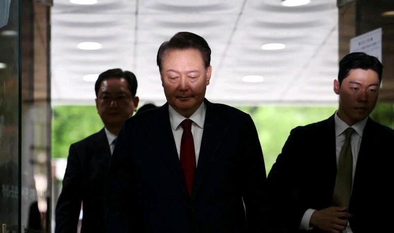 韩国负责调查前总统尹锡悦等人内乱案的独立检察组，12月26日就尹锡悦涉嫌妨害执行