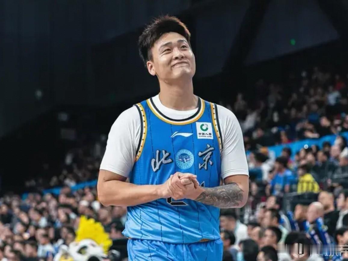 北京北汽被罚冤枉吗？赵睿此前在社交媒体上怼新疆球迷并发表不当言论，在被外界质疑了