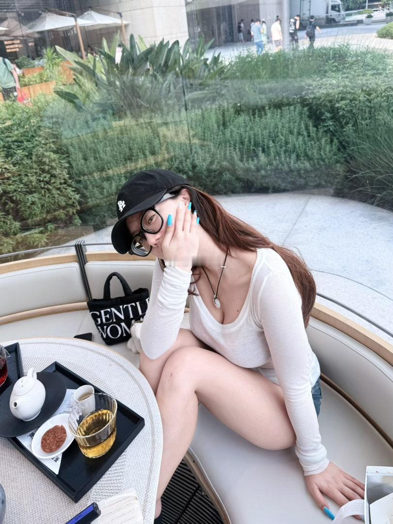 爱是很严重的精神疾病 