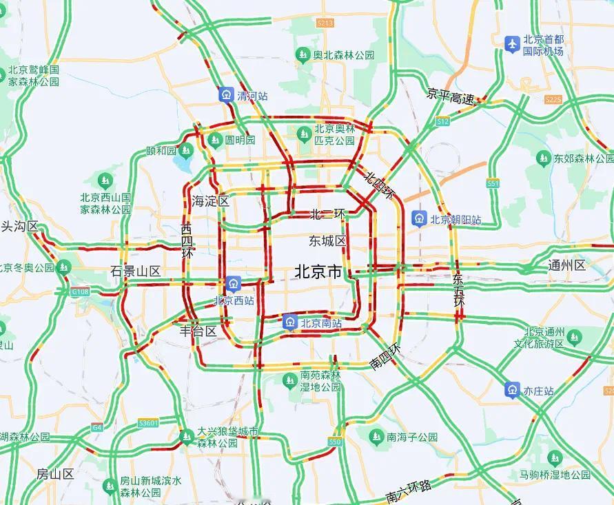 10月8日节后首个工作日的出行提醒真的要记牢，别等堵在路上才拍大腿。
本地这天限