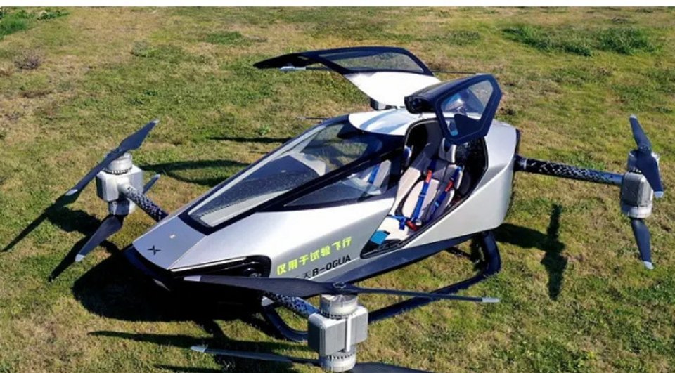 小鹏做了几年孤勇者现在有真正的共鸣者了？马斯克宣布计划在2025年年底前展示特斯