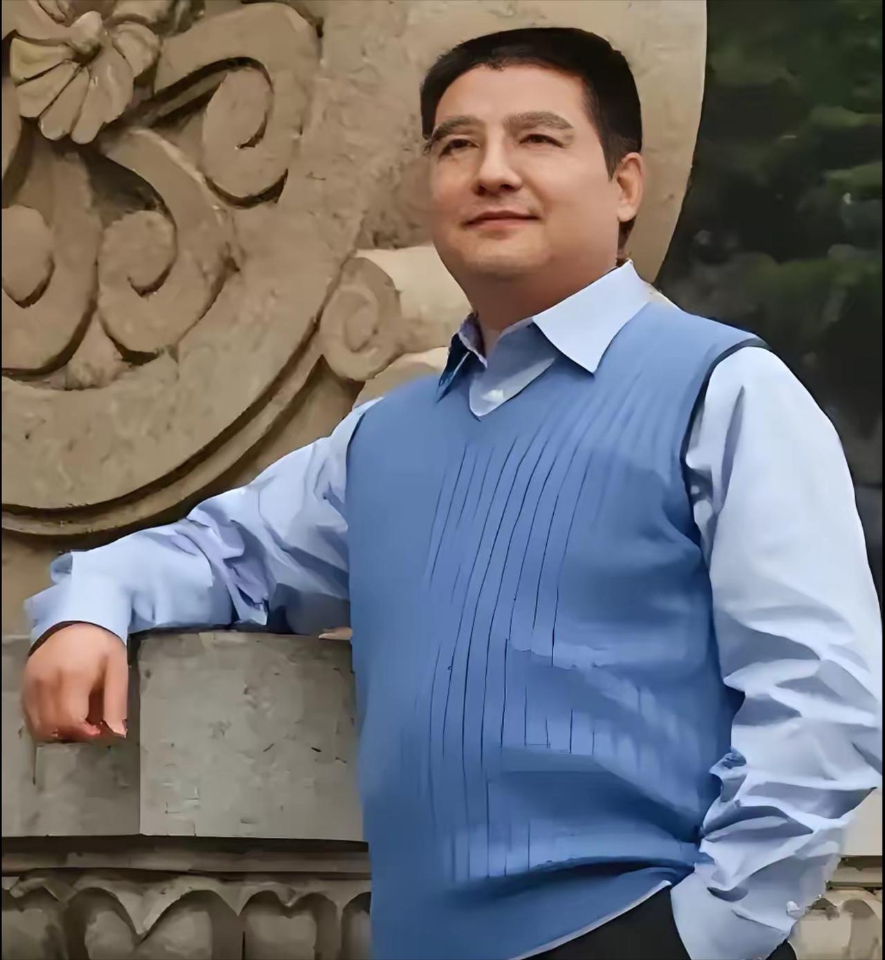 陈光标高调喊话李亚鹏！
陈光标做慈善事业，从来都不含糊。近日他发布视频高调喊话李