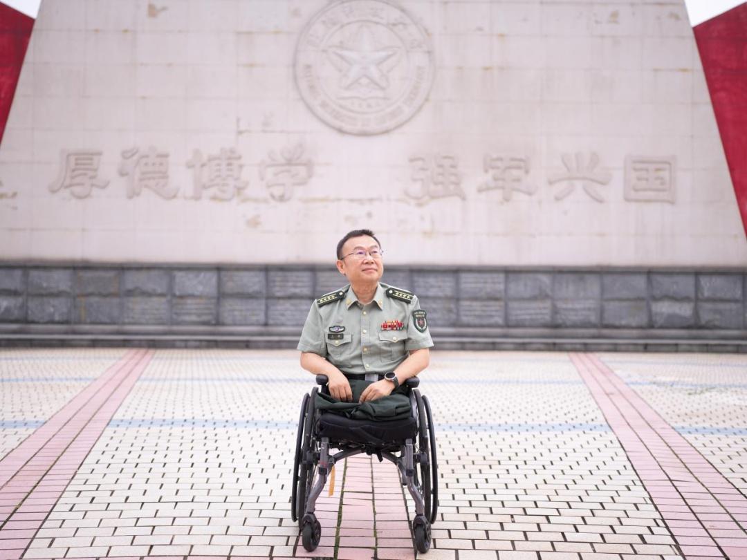 轮椅作战车，代码铸坚盾！今天全网推送的时代楷模王戟，值得所有人铭记
 
不知多少