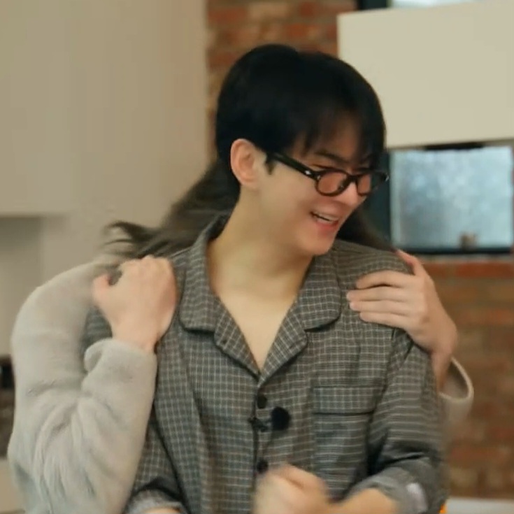 *睡 