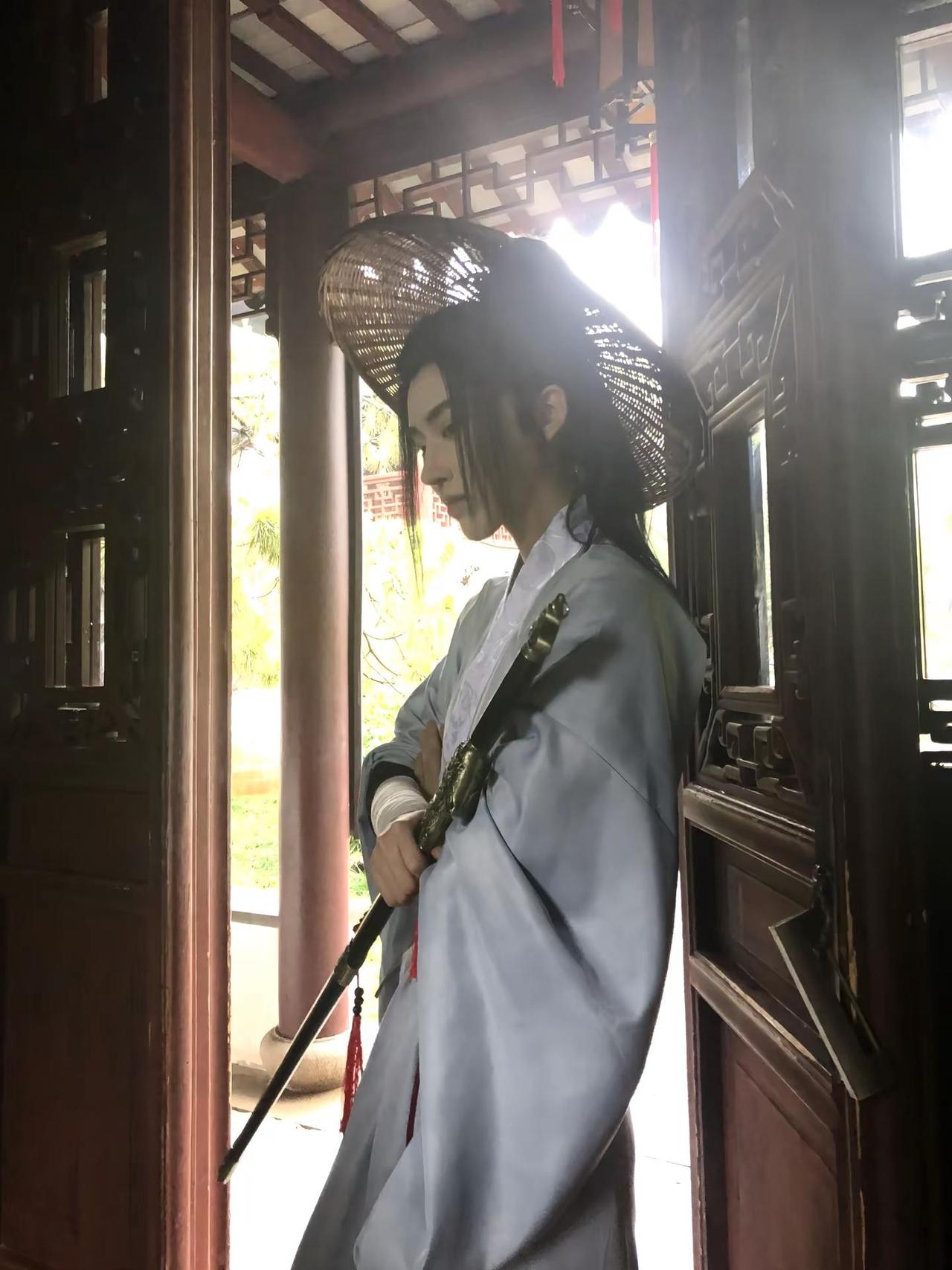 只为你温热。吕洞宾 宾权