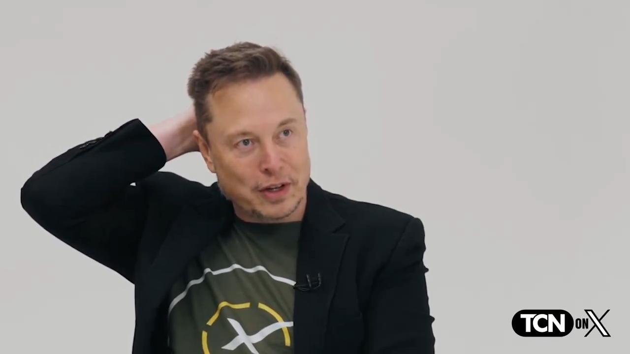 埃隆·马斯克解释了为什么他母亲和她的朋友们以及纽约的居民从民主党转向了共和党。他