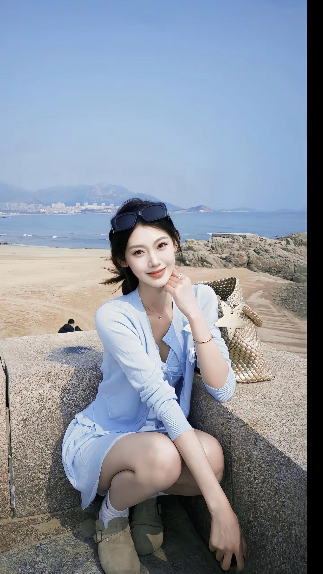 如果什么都会变  那我想说谢谢你陪我的这些天seesea 海边拍照 蓝调