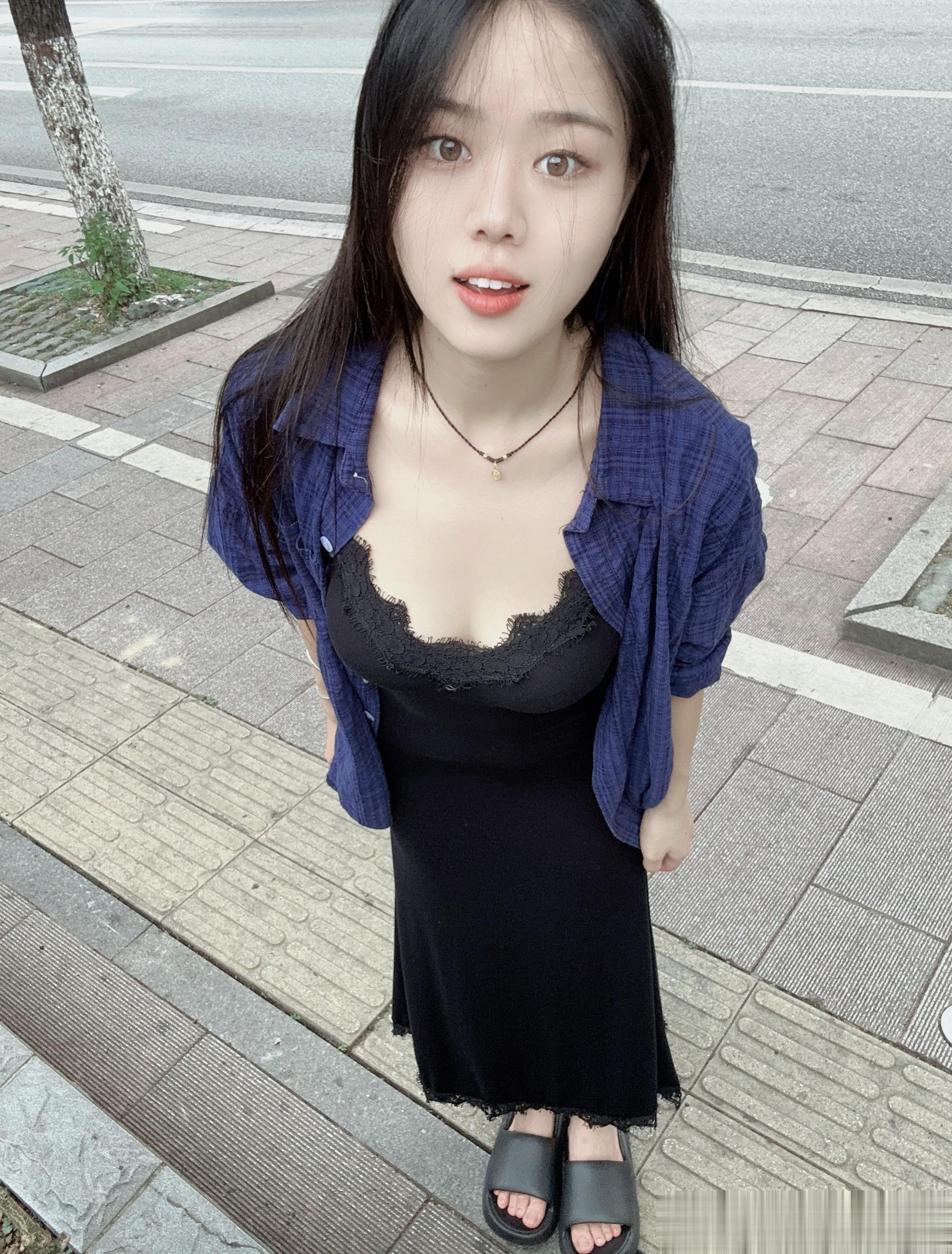 #国庆节快乐# 我想我会一直孤单 ​​​