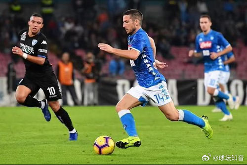 012 意甲 克雷莫纳VS博洛尼亚足球        克雷莫纳在上轮意甲总算是赢