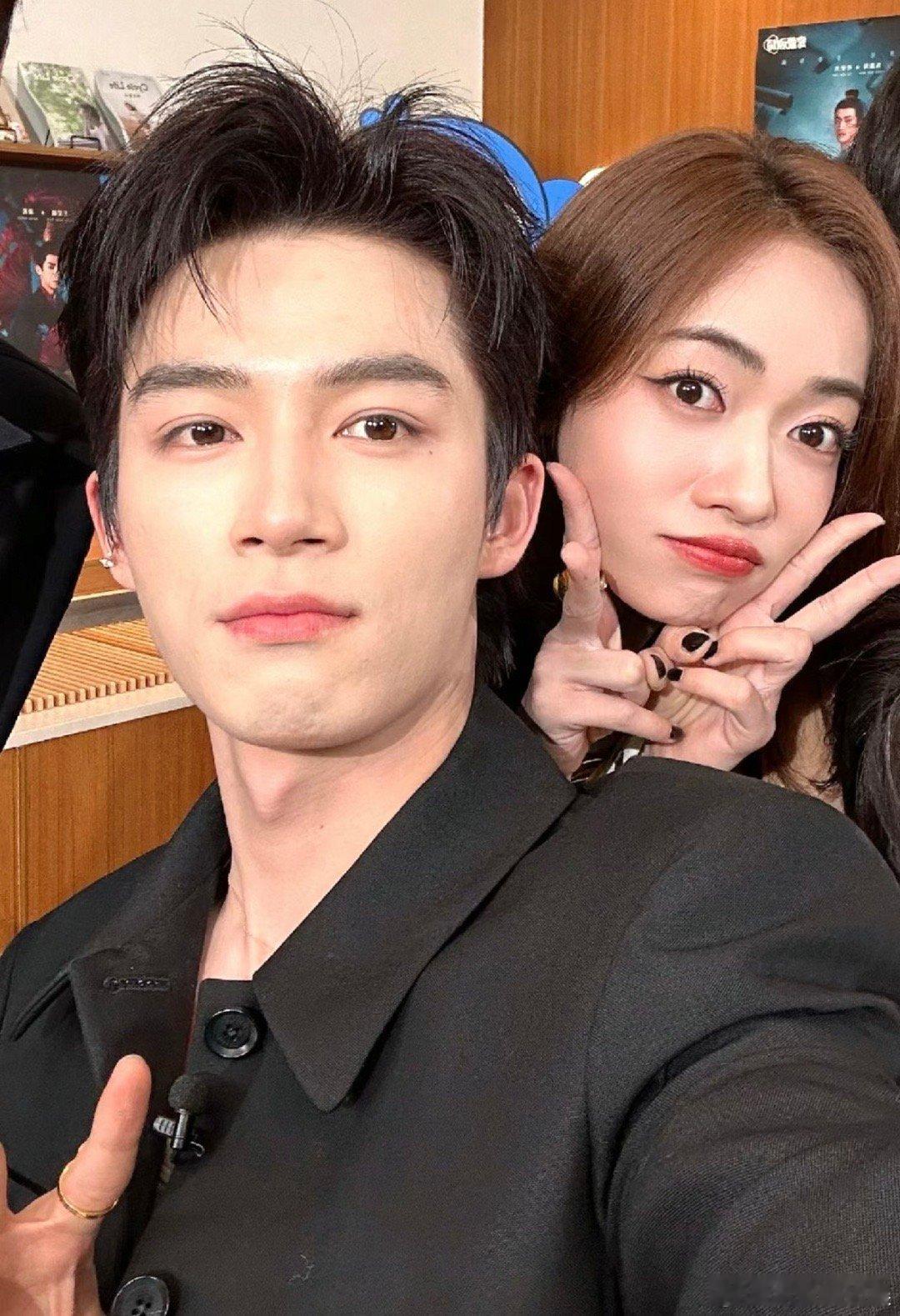 #薛芳菲替姜梨原谅父亲#如果墨雨云间这部剧能把爽剧的主旨贯彻到底就好了，看到最后