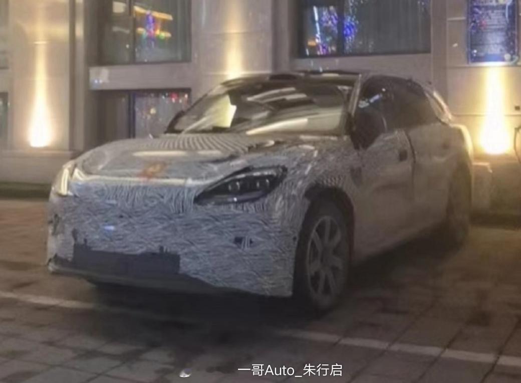 启境SUV的谍照图曝光外观看起来感觉有点像问界M6