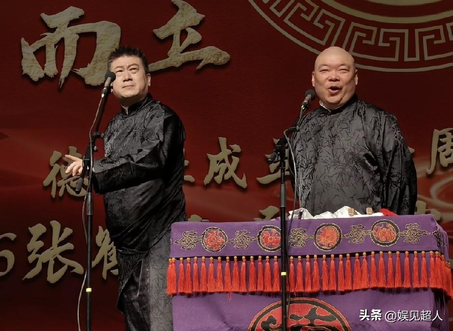 张鹤伦直播算清一笔账！单干忙活一整年，5场演出只赚8000，太真实了。
 
看完