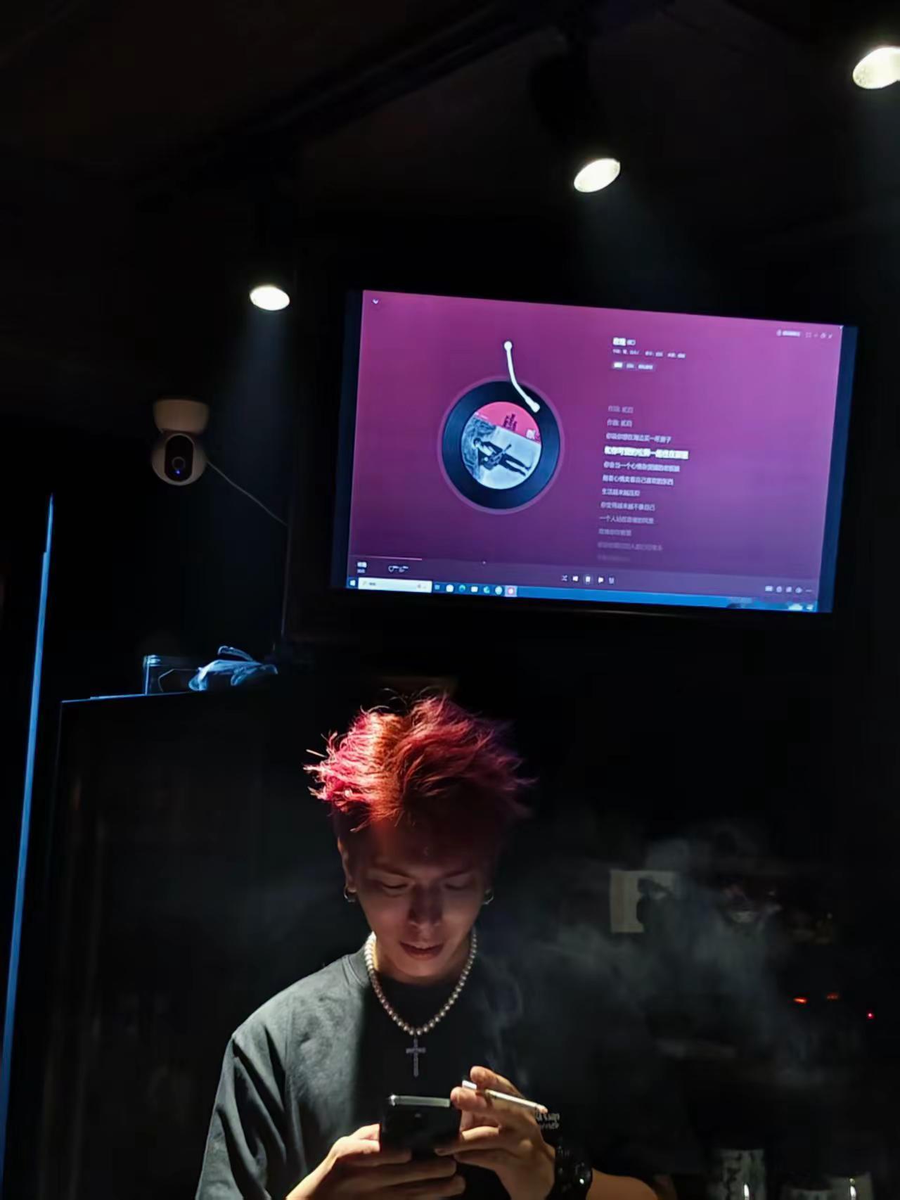 总想做点什么让你舍不得离开我 后来才发现是我舍不得你所以才想做点什么