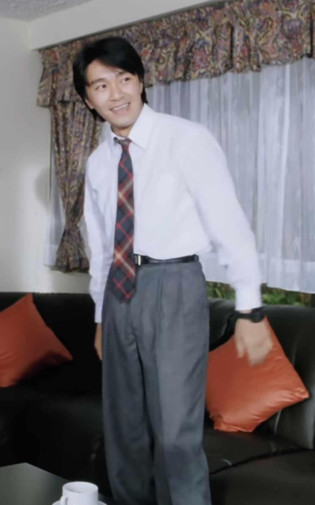 两眼一闭一睁都是周星星，美色误人啊
小时候看的都是国语版，这几天疯狂复习原声电影
