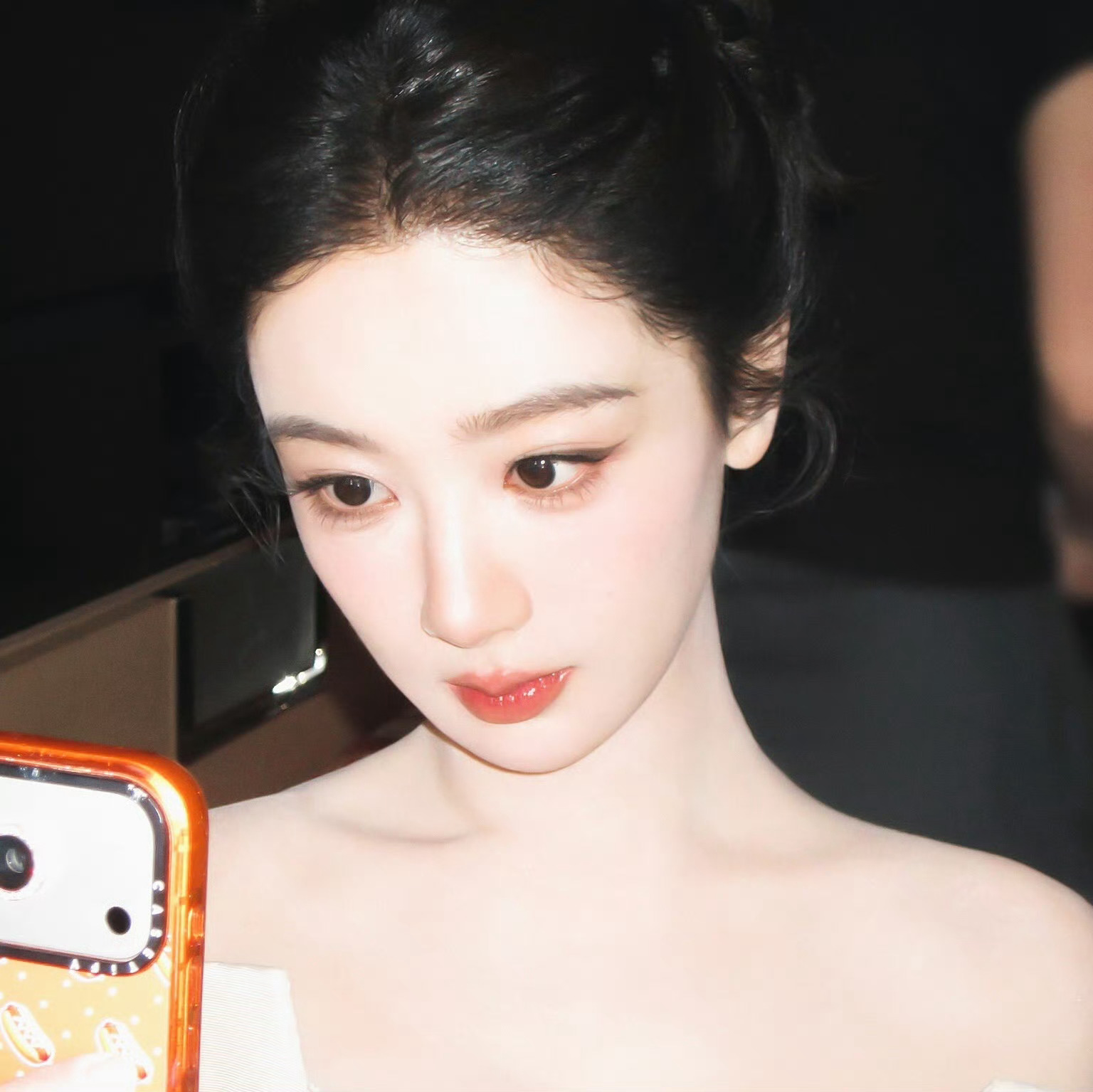 杨紫  yz杨紫董竹君 yz杨紫玉兰花开君再来 长大会各奔东西，不再频繁的联系，
