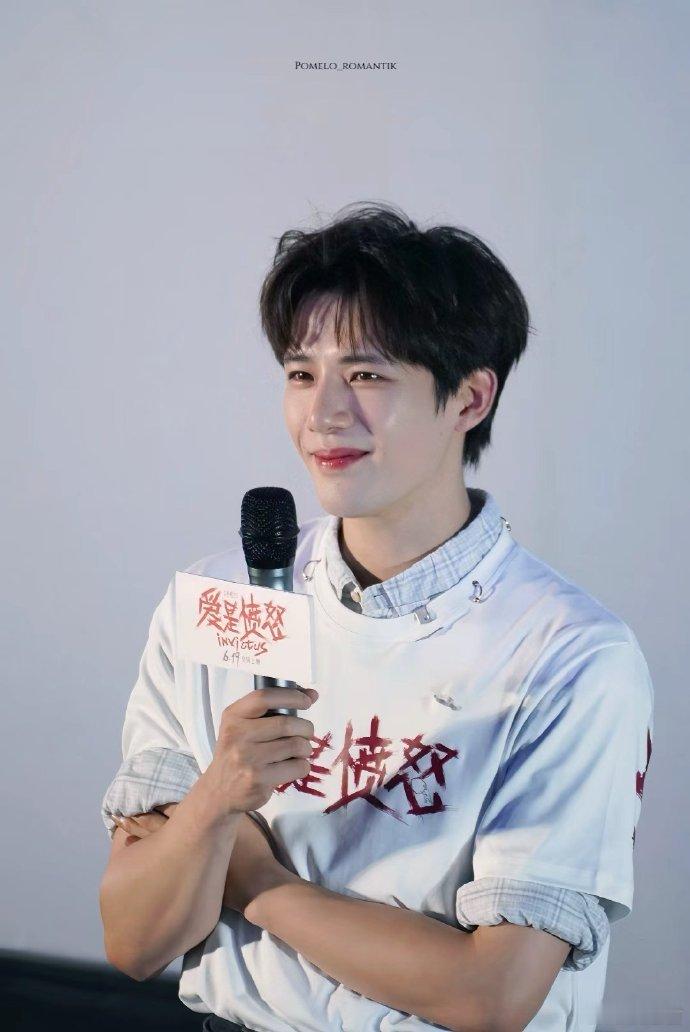 王安宇说要救自己千千万万次王安宇说无所谓刘浩会救自己从塑造角色到被角色影响，王安