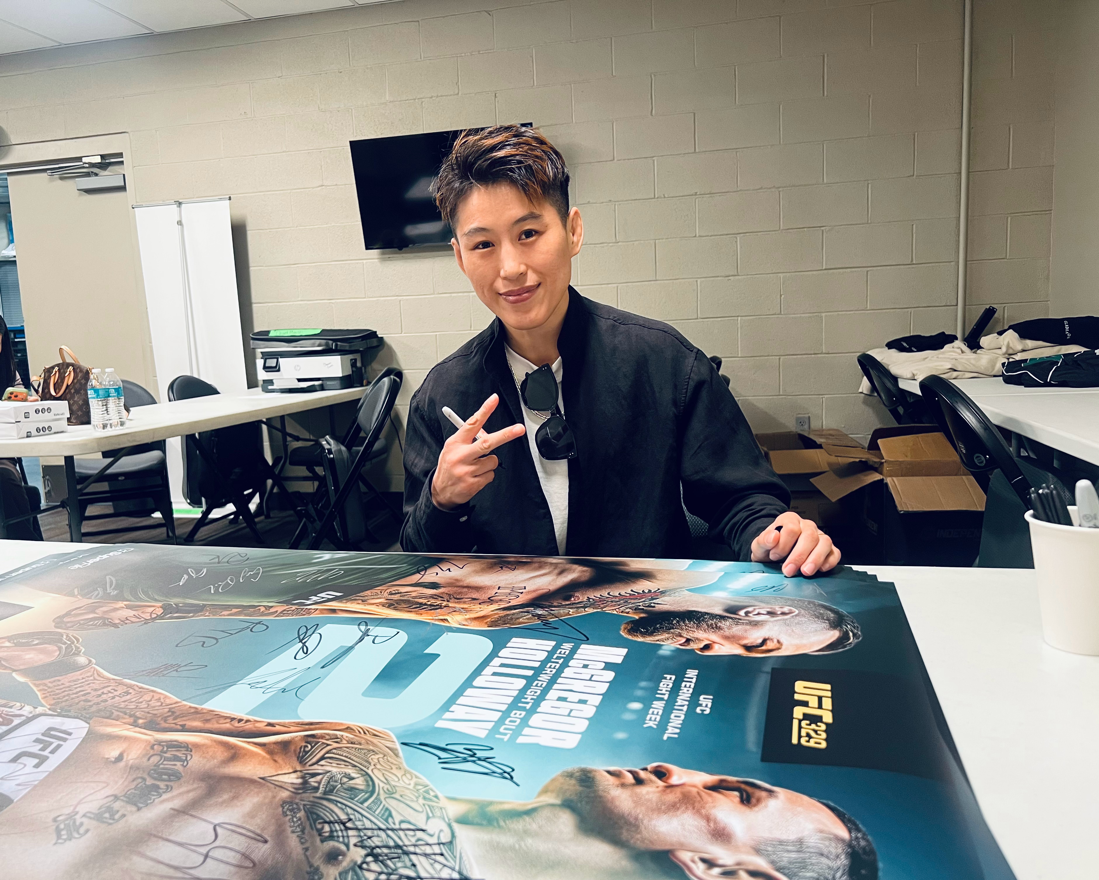 本周我在这里🃏 我爱我的粉丝 🩷ufc329格斗王聪王聪vs科尔特兹