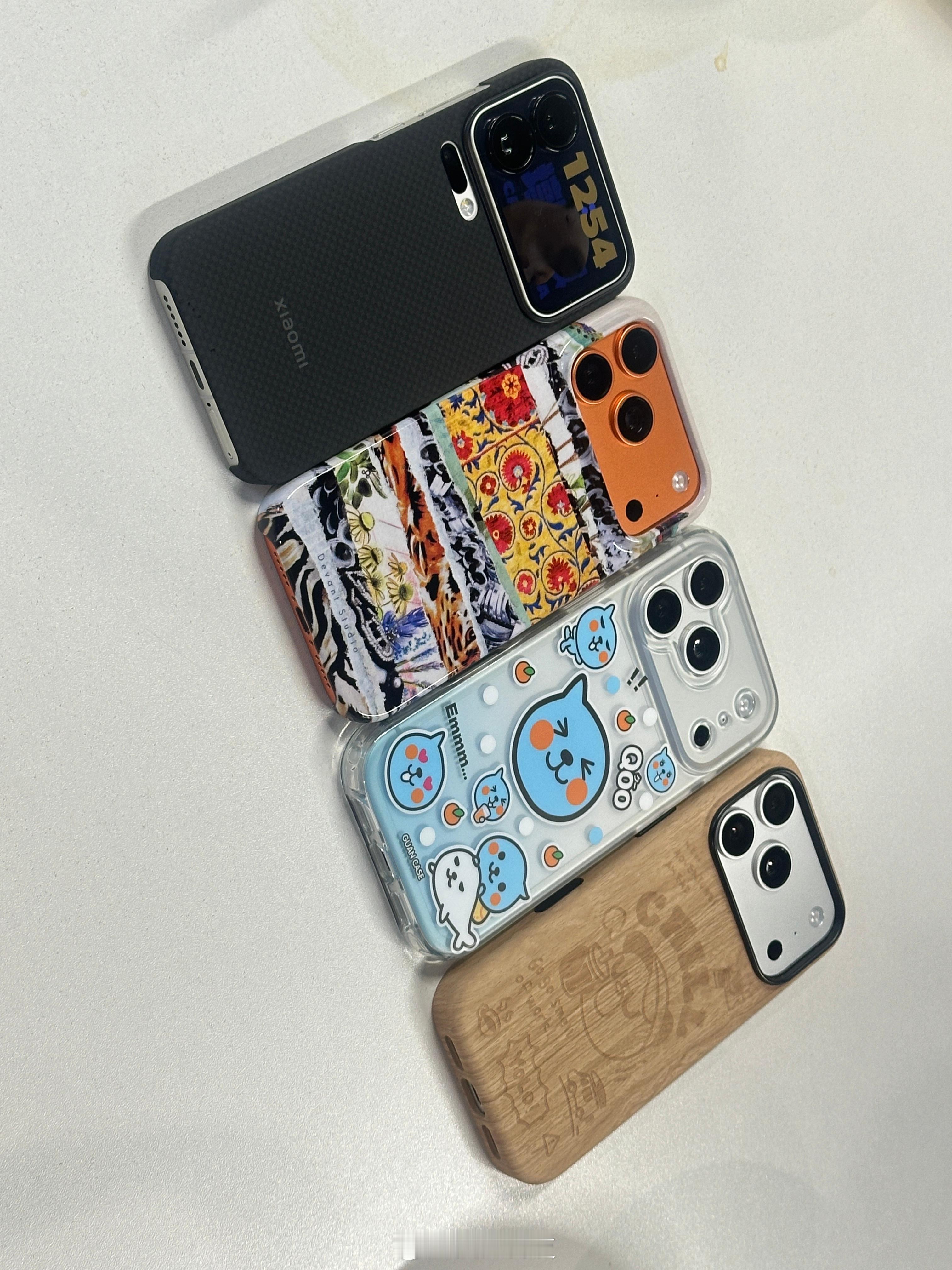 iPhone 的手机壳又多又好看磁吸配件也很丰富你们最近有买到很不错的手机配件吗