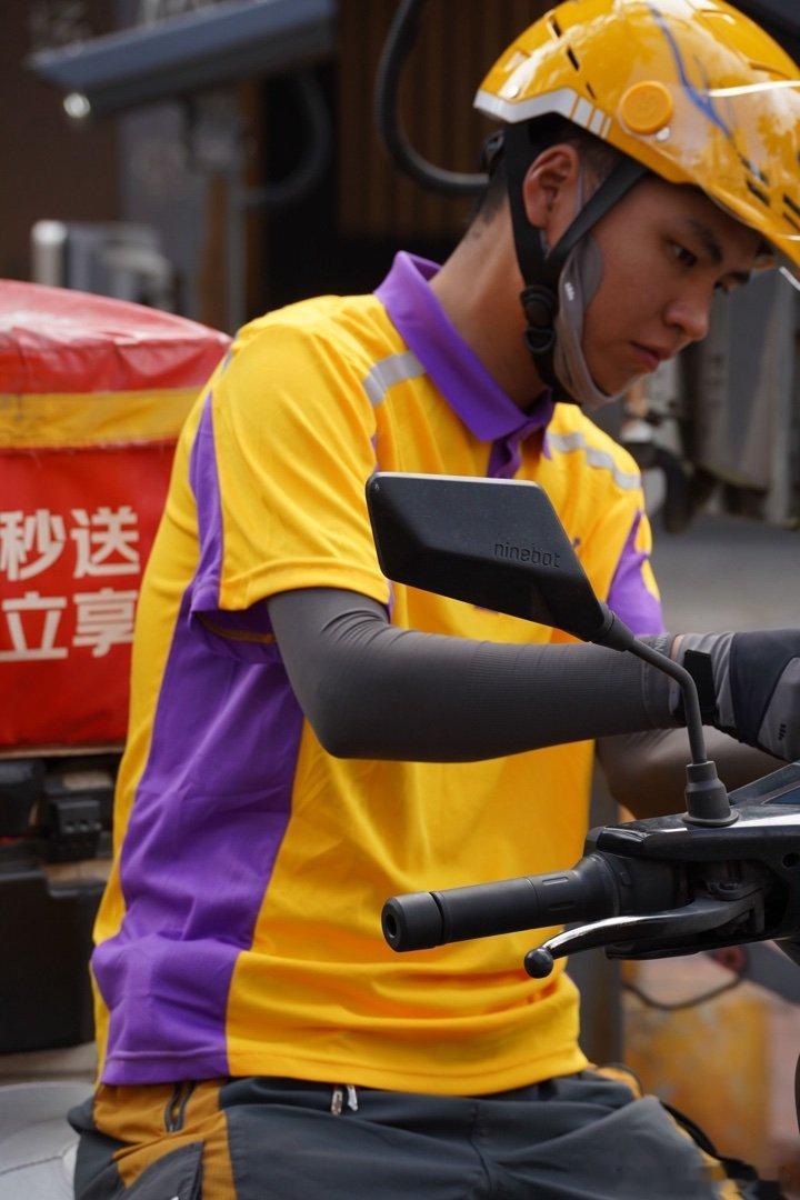 冰丝袖套都被戴成了时尚单品 hhh 