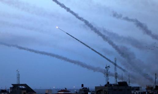 以色列最大危险出现，黎巴嫩导弹覆盖全境，内塔尼亚胡做梦没想到越打越危险！
 
巴