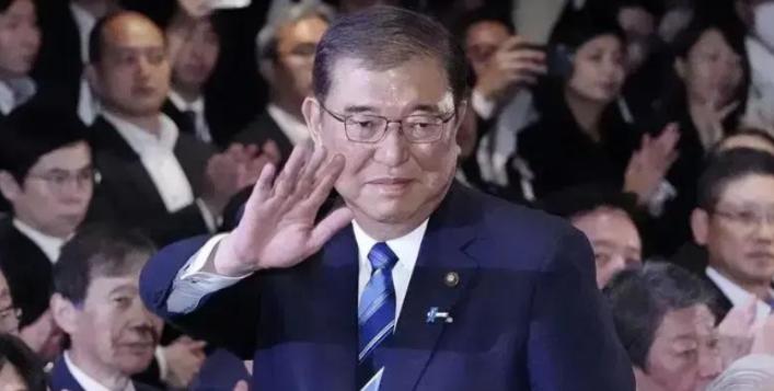 日本今天（2月8日）将举行众议院选举，日本前首相石破茂昨天发布视频表示：“这场选