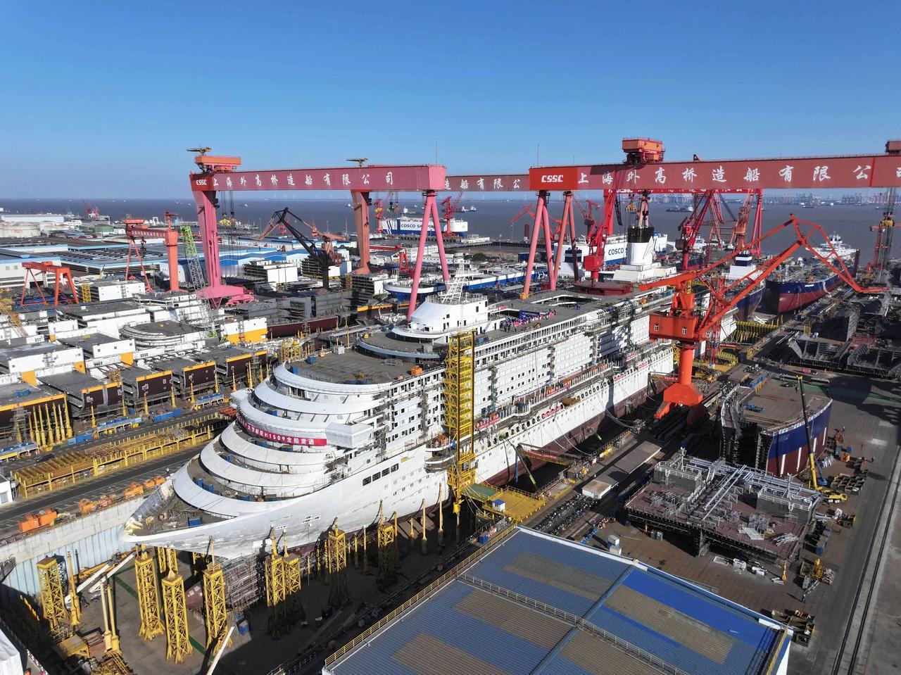 东大造船的建造速度十分迅猛，美国专家却做出提醒，全球其实都被东大误导了，东大真正