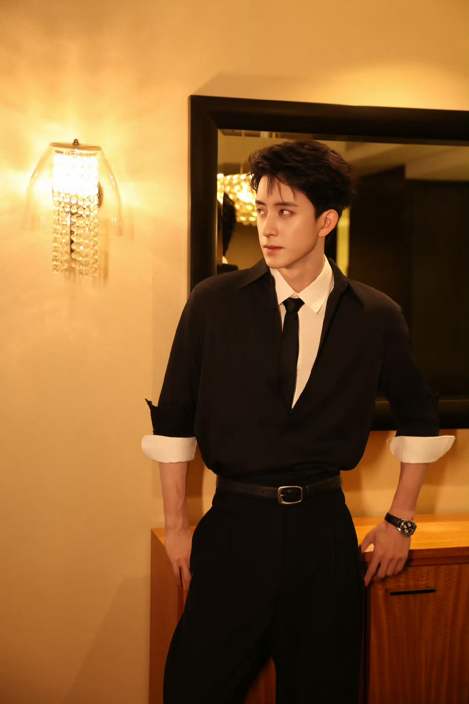 向全世界安利敖瑞鹏  arp 今天不敖了   " 复制粘贴占满关于你的文案 心里