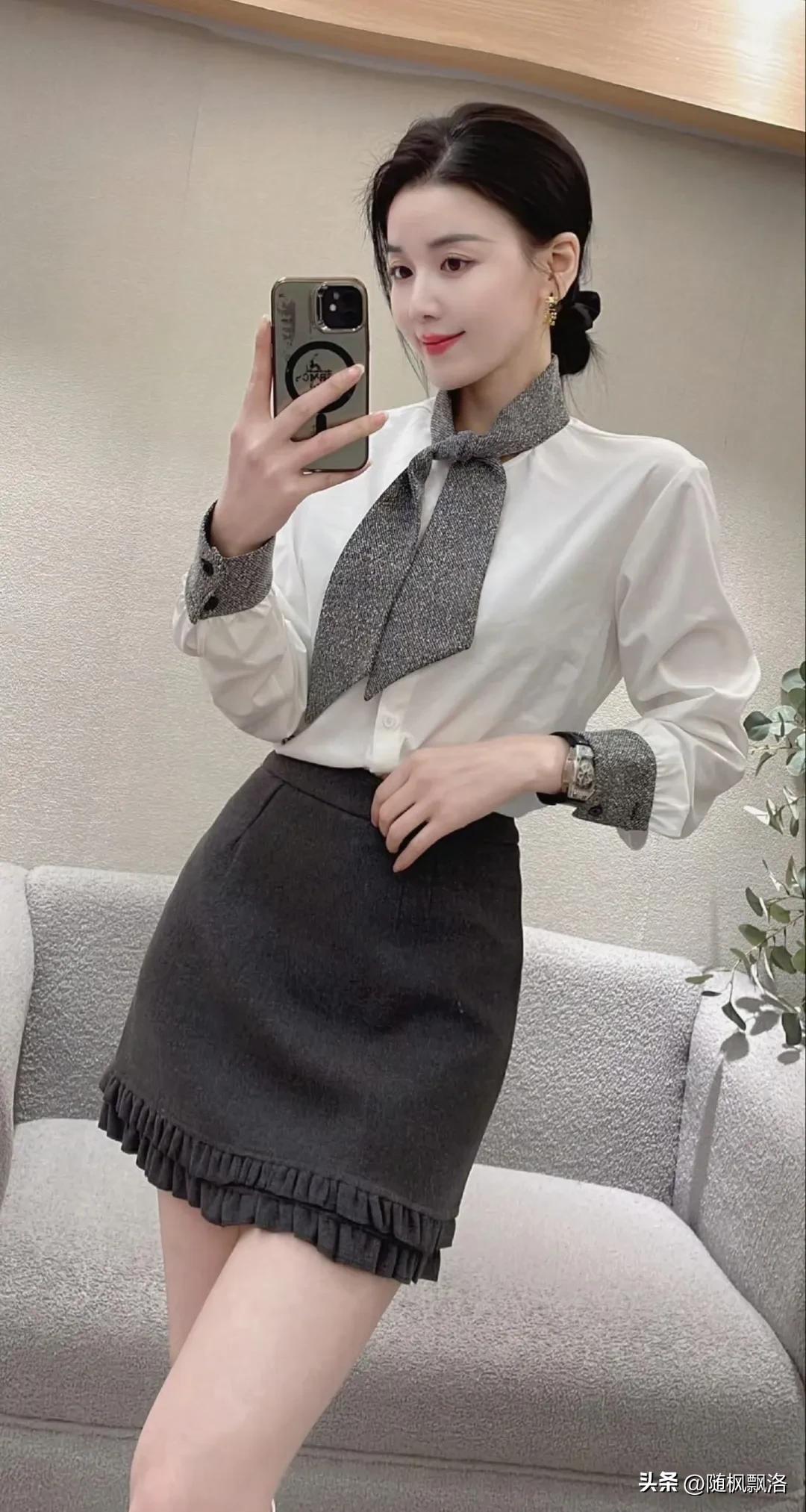 一天的年会累的要命，睁眼看着领导出尽了风头！穿出白领的感觉 气质俏丽 职业装小秘