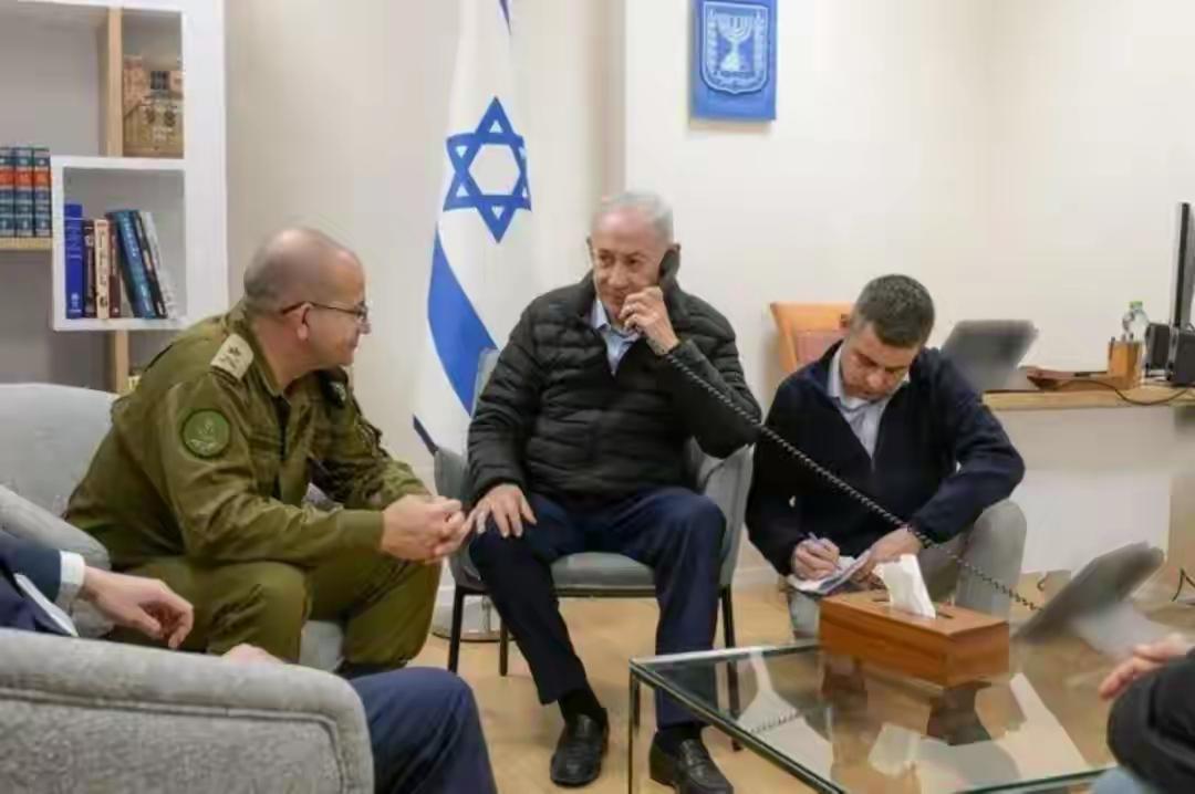 反转再反转，“死而复生”的以色列总理下令成功“斩首”了拉里贾尼？