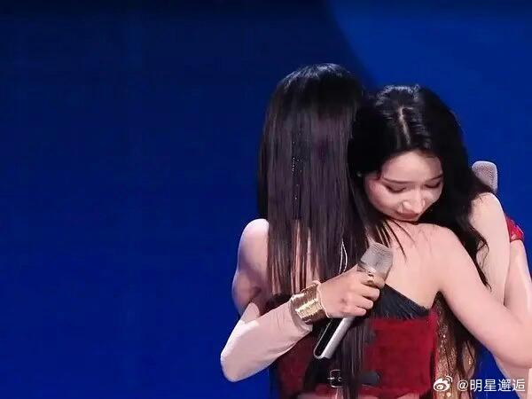 浪姐现场repo浪姐直播repo提词器是直播行业的标配，关键看主持人怎么用。现场