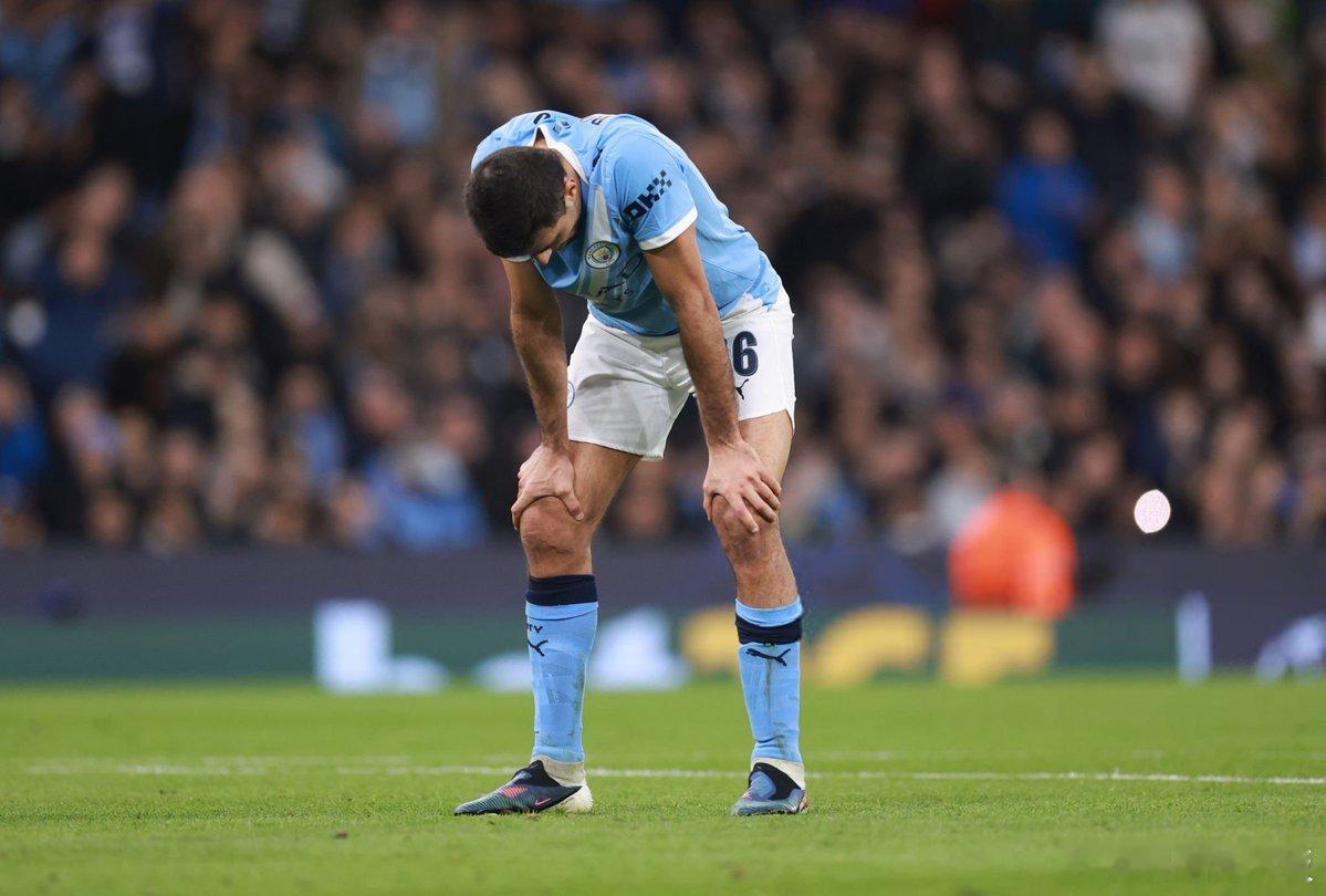 负皇马、输阿森纳：瓜迪奥拉的曼城，真到了最艰难时刻？伊蒂哈德球场，曼城1-2不敌