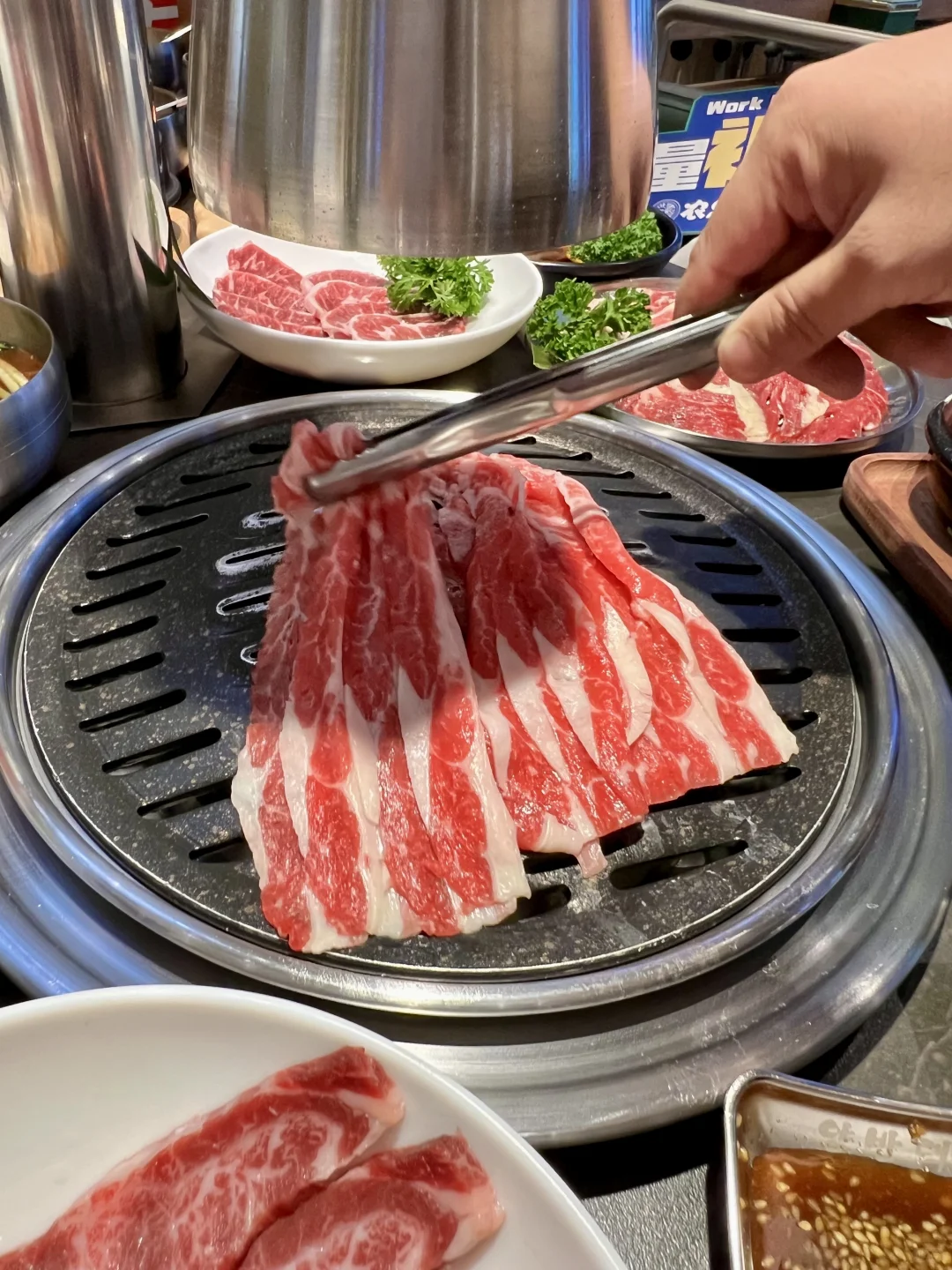 这一刻！！想吃烤肉的心到达了顶峰🥹🥹！！！